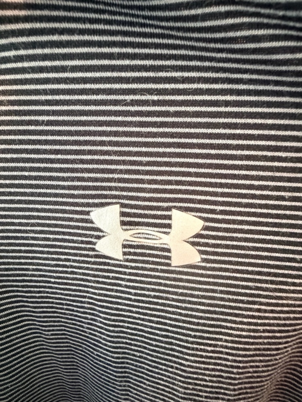 Under Armour HeatGear 1/4 Zip Pullover Small Gray Stripe Athletic Top Women - Picture 3 of 10